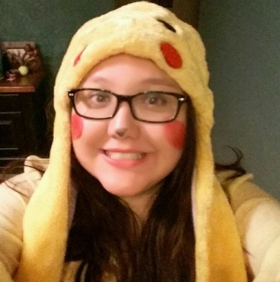 Meet your Posher, Angela - Picture 4 of 4